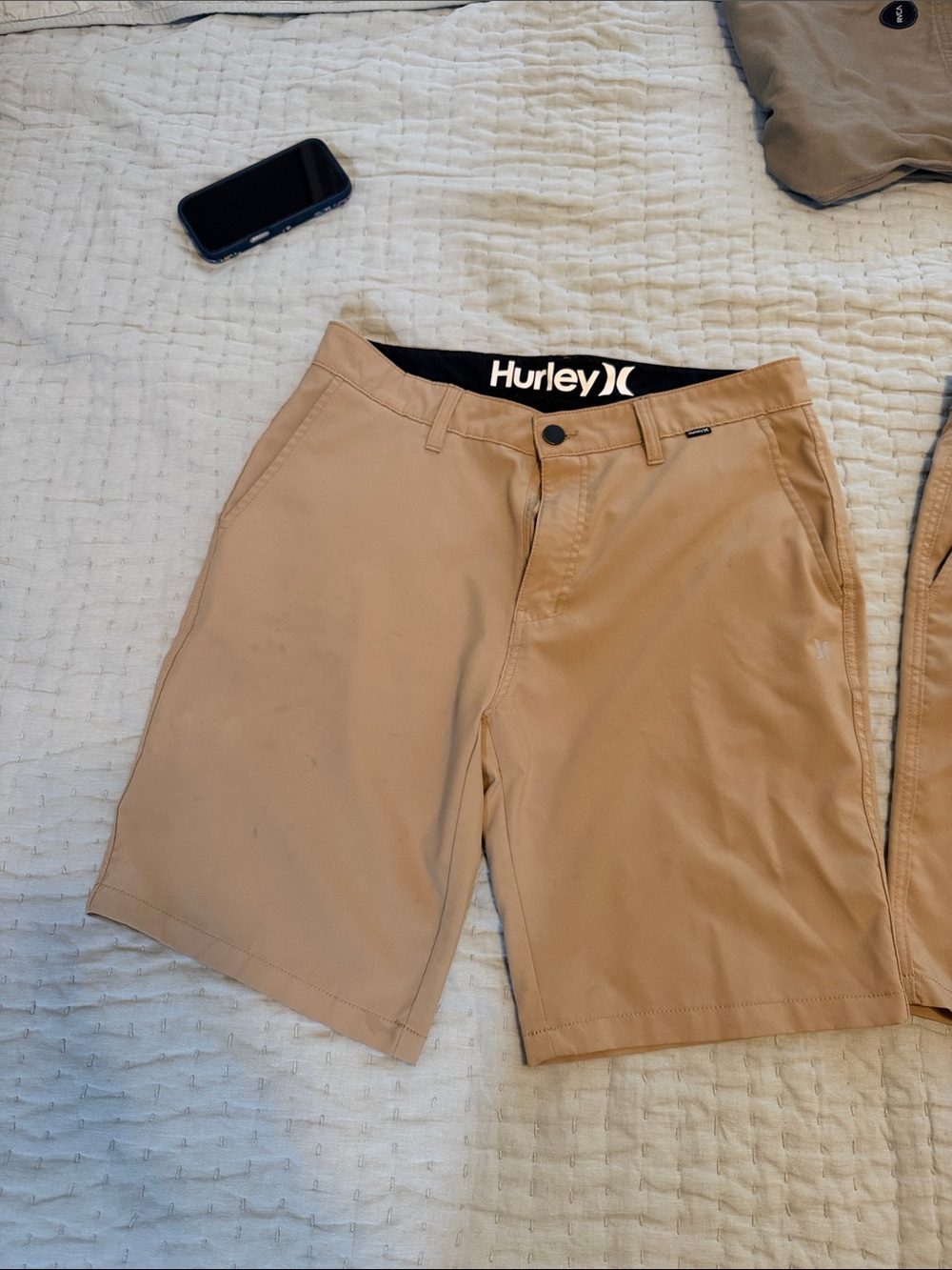 2-Pack Hurley Men’s Hybrid Walk Shorts tan Size 33